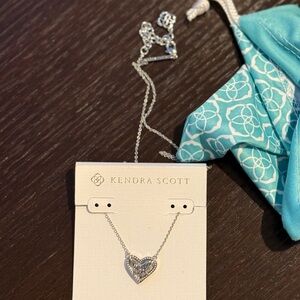 Kendra Scott Ari Silver Heart Pendant Necklace Platinum Drusy NEW